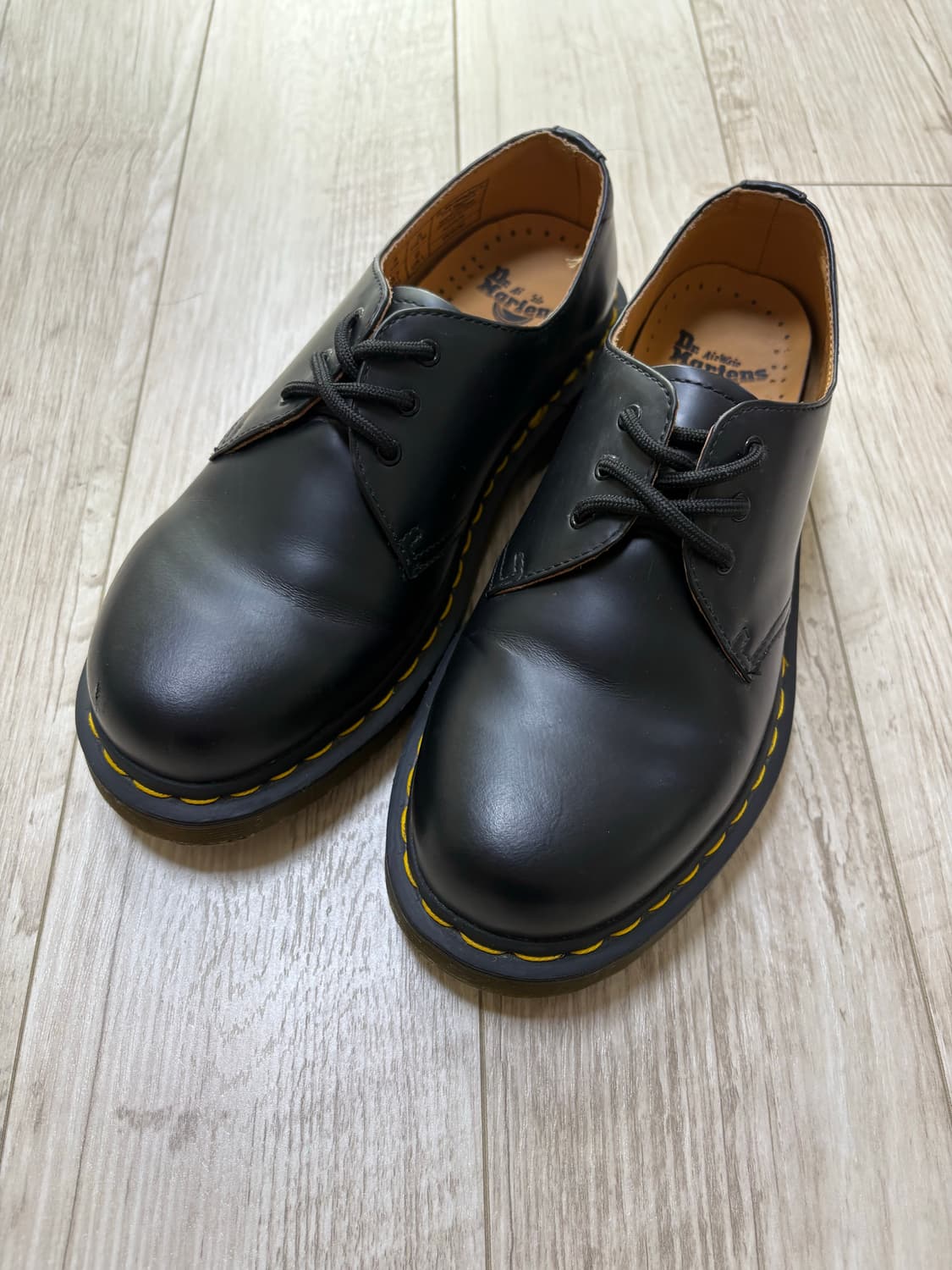 닥터마틴 1461 3홀 스무스 230 상품이미지1