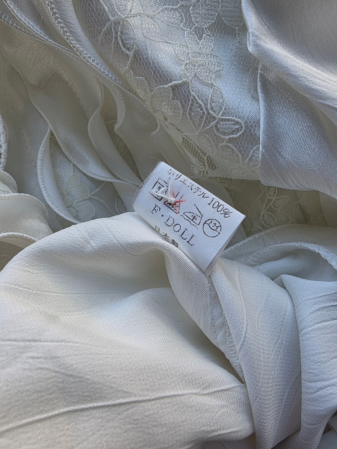 레이스 프릴 화이트 블라우스 상품이미지3