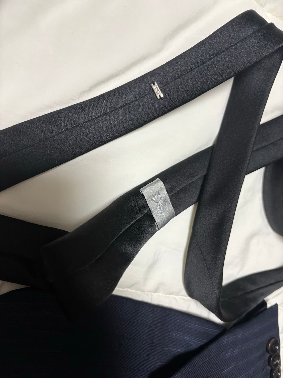 디올옴므 스트라이프 패턴 수트 48 상품이미지8