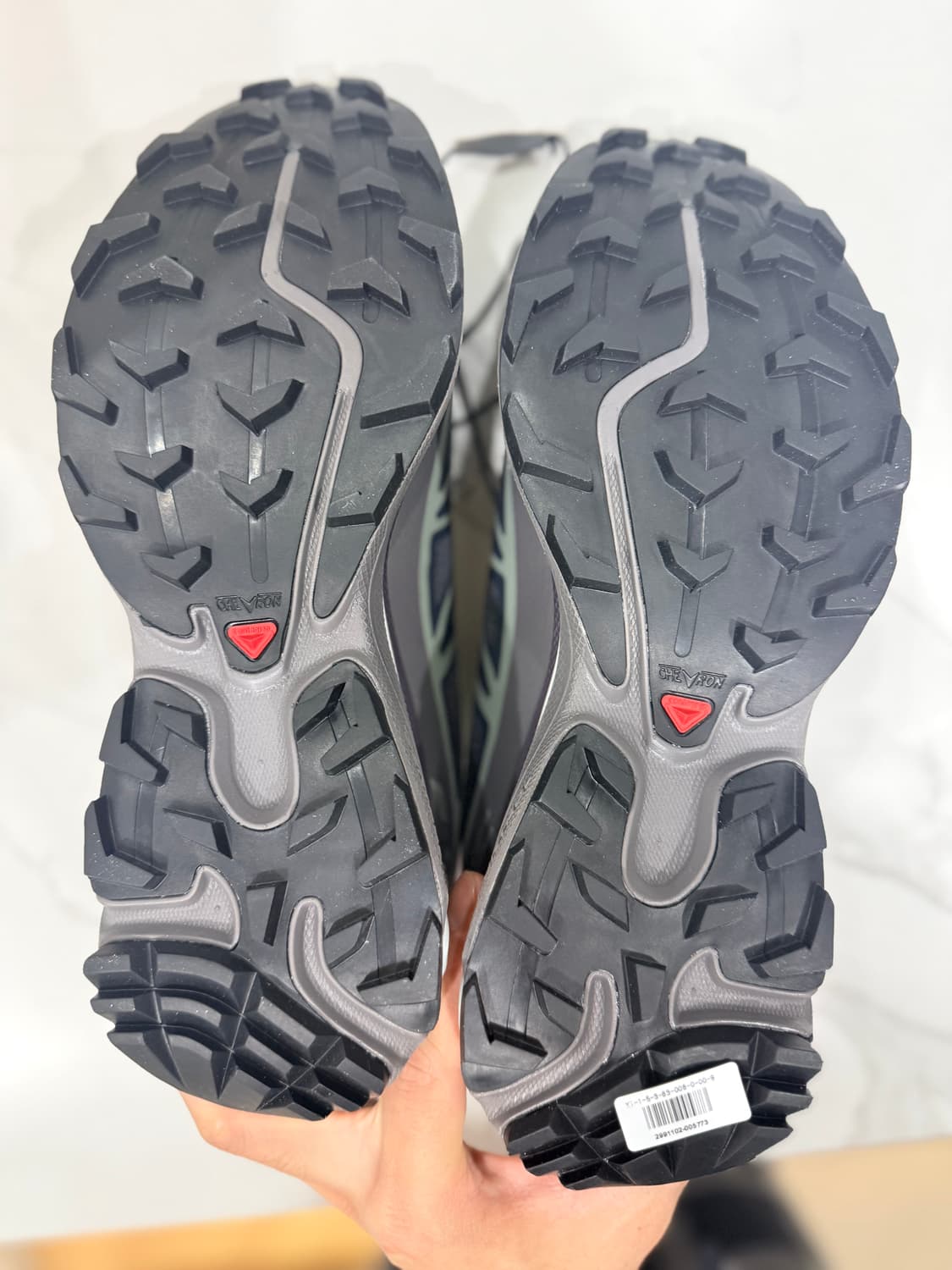 살로몬 XT-6 새상품 팝니다. 남자275황금 사이즈 상품이미지3