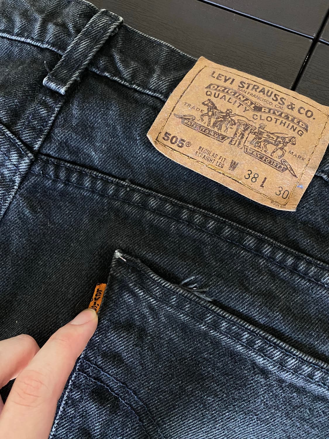 (38x30) 90s 리바이스 505 오렌지탭 흑청 블랙 상품이미지5