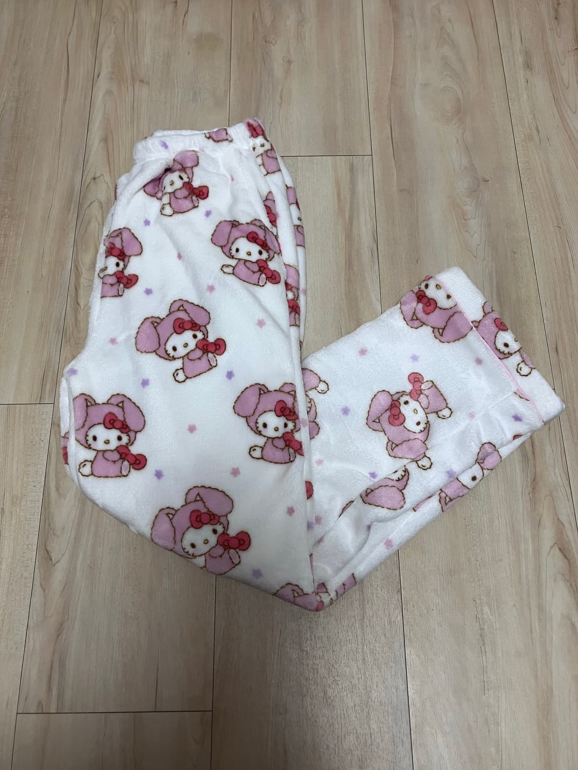 스파오 산리오 수면 잠옷 상품이미지3