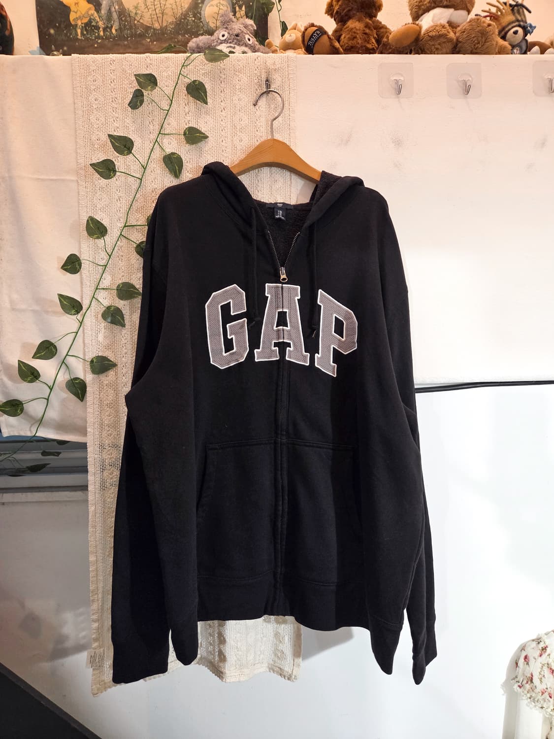 GAP 무채색 후드집업 상품이미지1