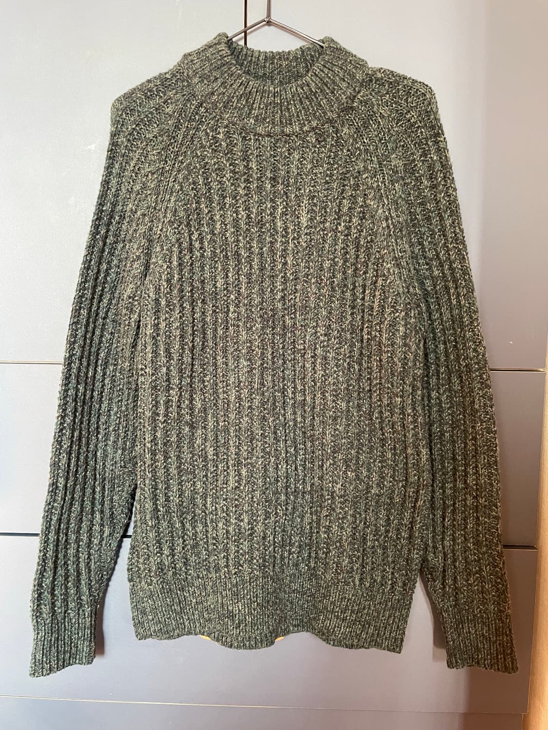 유니클로 그런지 그린 니트 상품이미지3