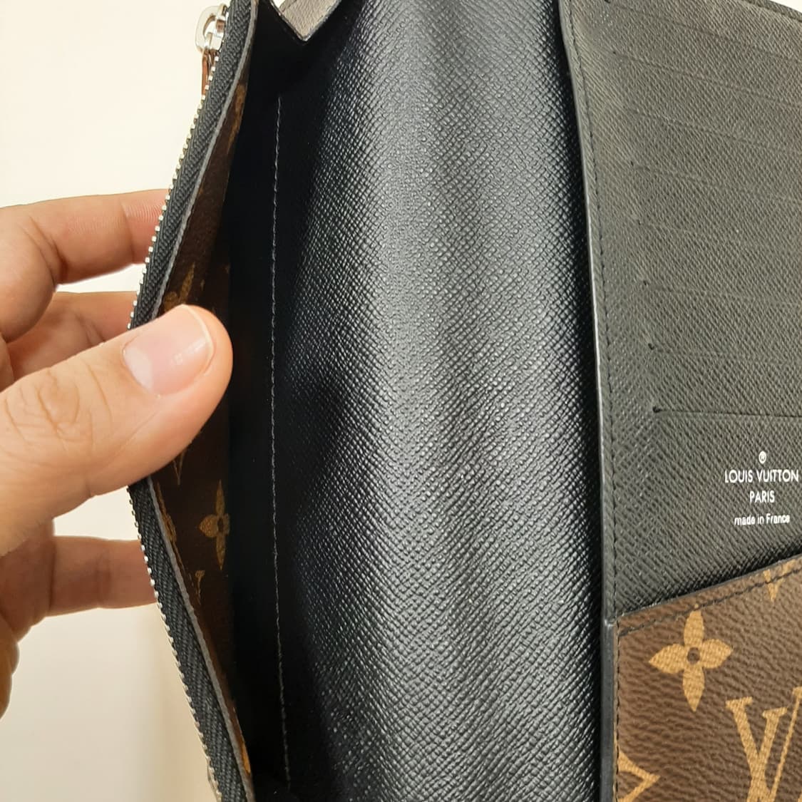 루이비통 마카사르 장지갑 상품이미지8