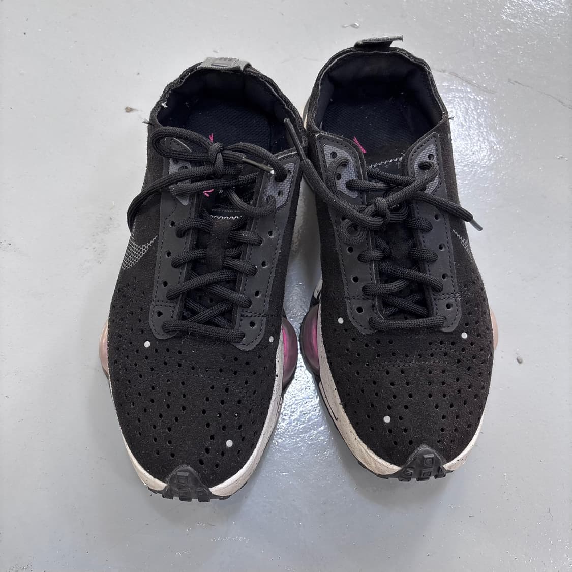 225 나이키 에어 블랙 하이퍼 펑크 0408E2 상품이미지3