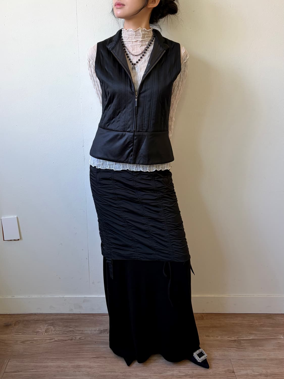 NOVESPAZIO 블랙 셔링 스커트 상품이미지5