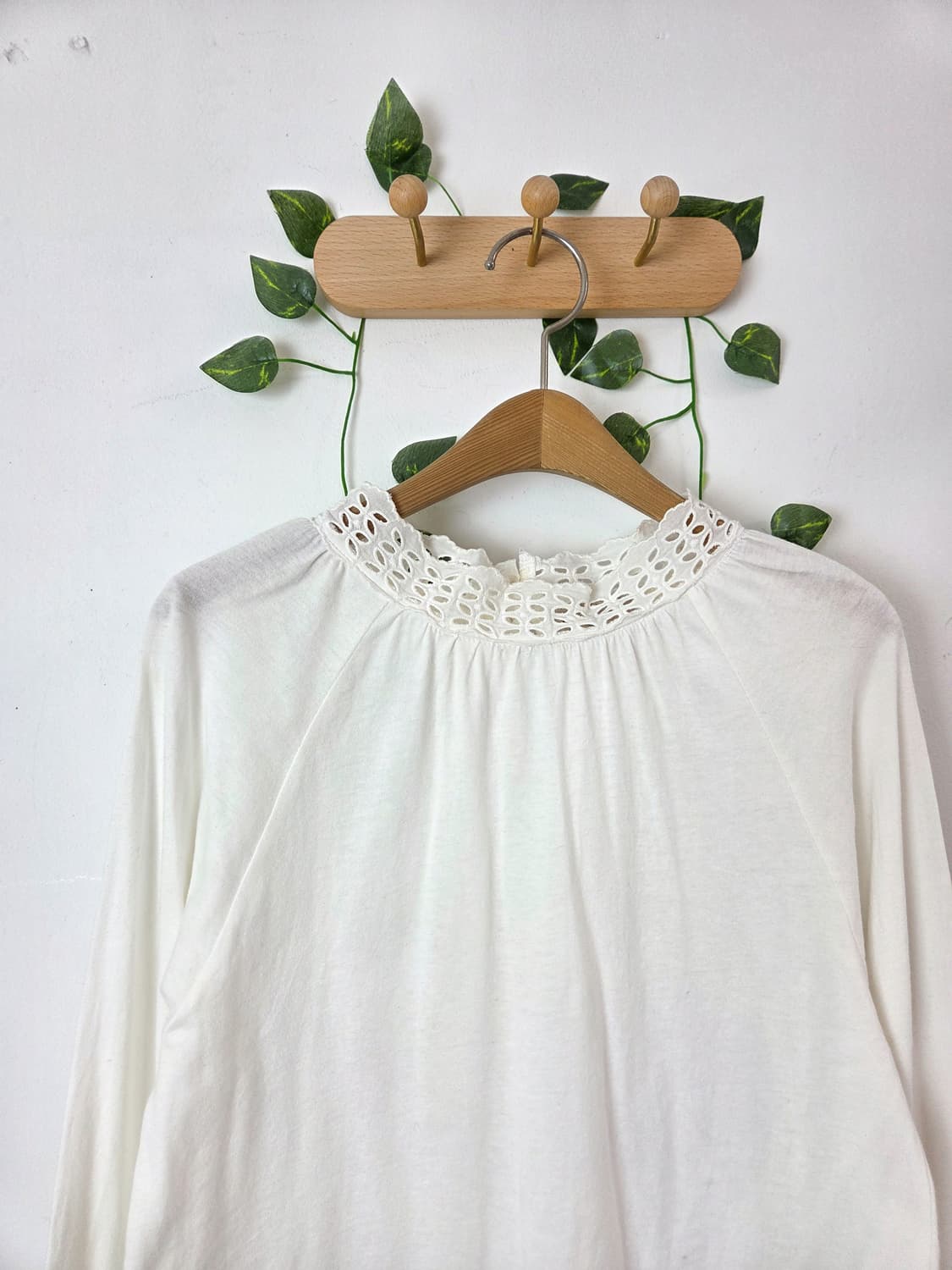 sm2 퓨어 펀칭 하이넥 슬리브 상품이미지2