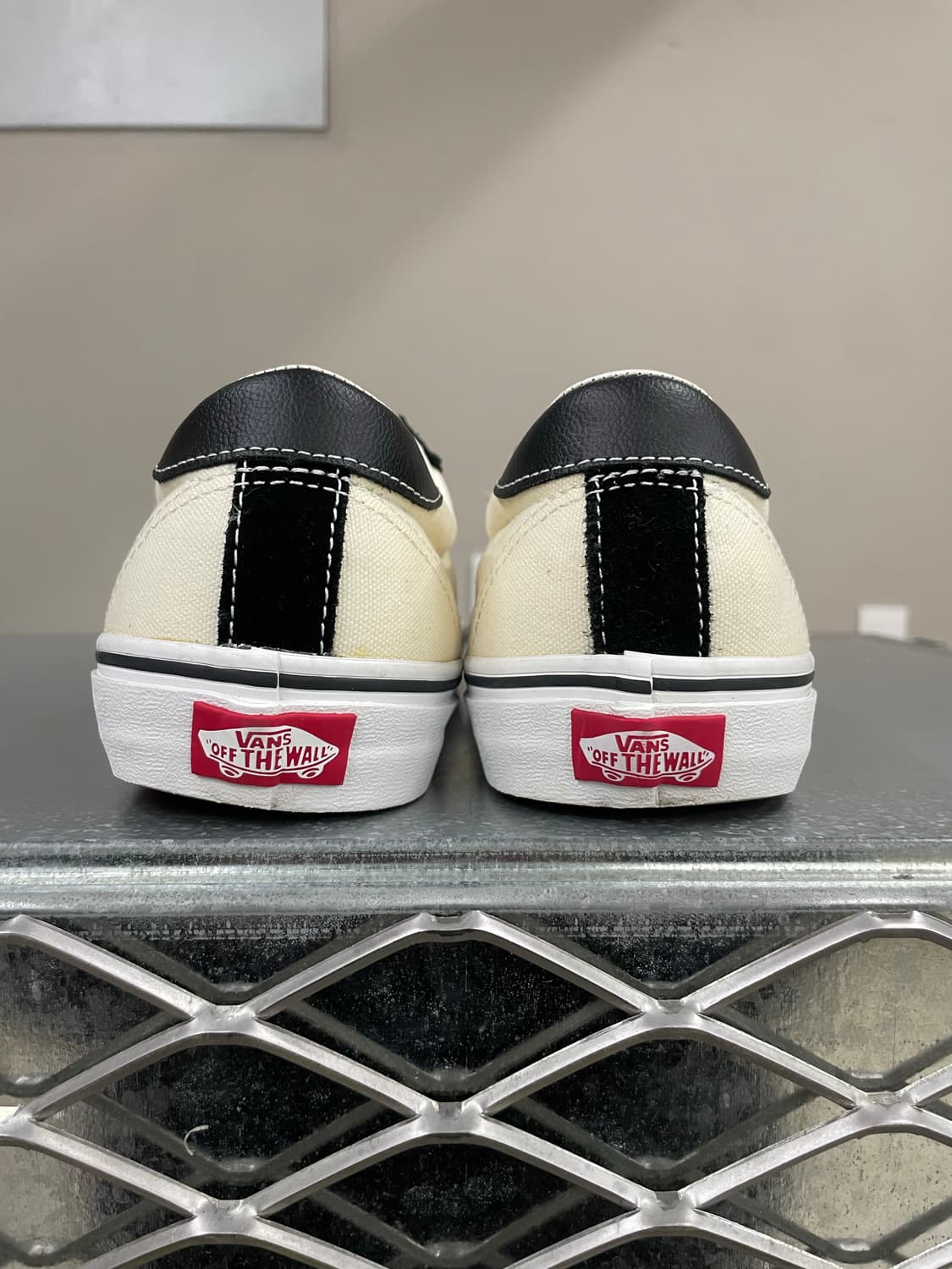 반스 스포츠 스웨이드 블랙 크림 280 상품이미지3