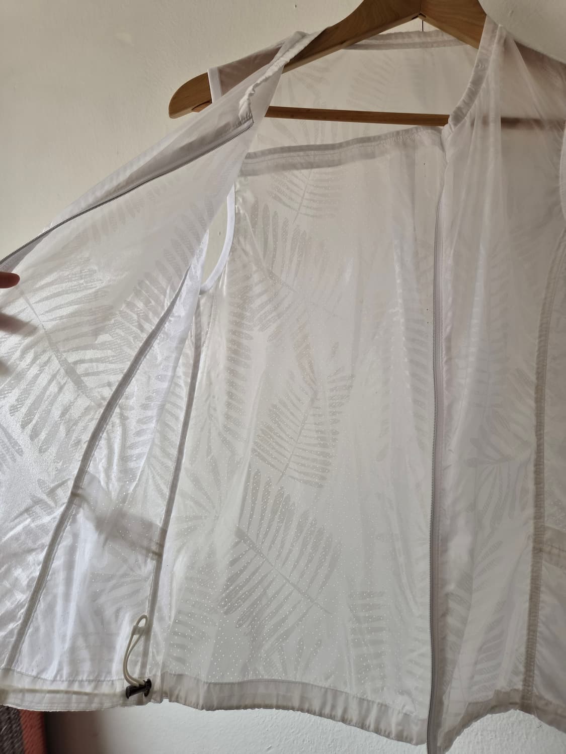 보그너 여성 초경량바람막이조끼 95사이즈 상품이미지6