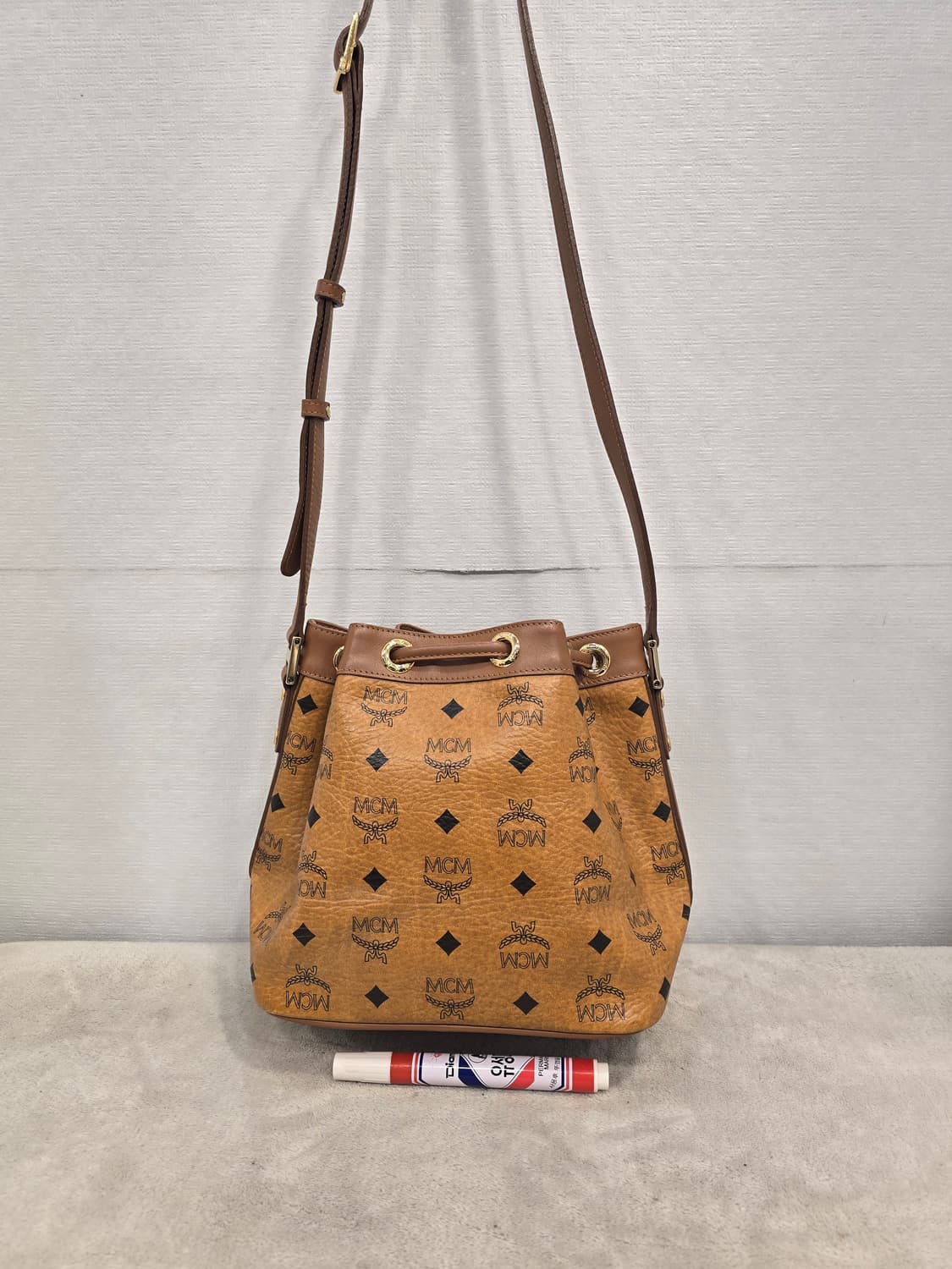 MCM 비세토스 복주머니 버킷백 크로스백 가방 상품이미지2