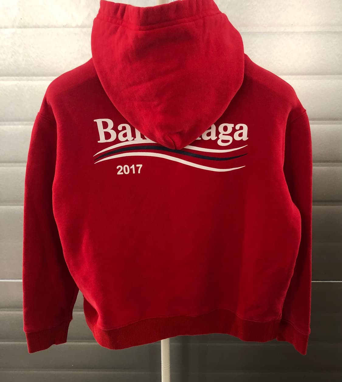 발렌시아가 웨이브 로고 후드티 레드 S 상품이미지2