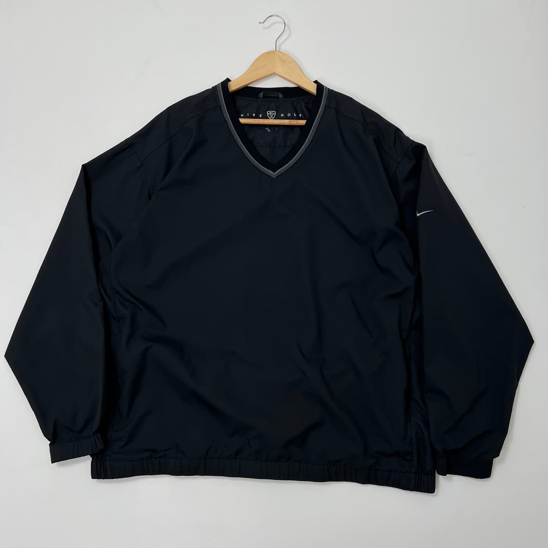 NIKE 나이키 암 스우시 블랙 웜업 상품이미지2