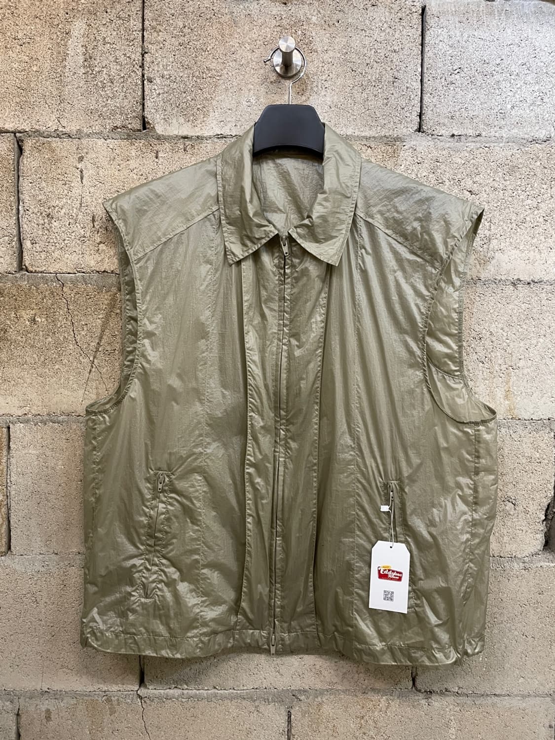 쿠어 컨버터블 레이어드 시스루 집업 상품이미지1