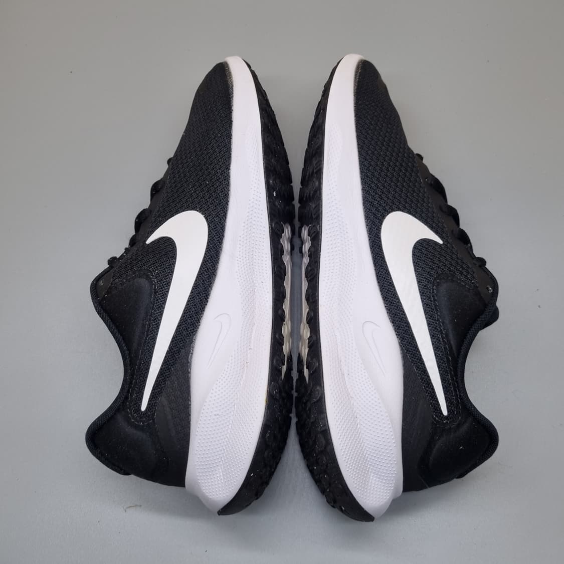 나이키 레볼루션7 여성운동화240  상품이미지5