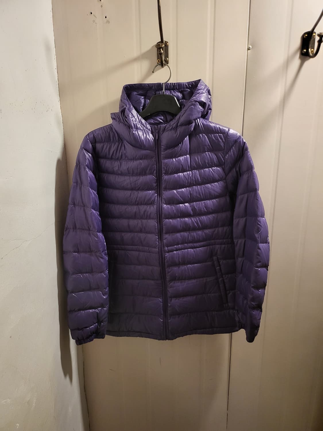 [L]유니클로 후드 경량 패딩 상품이미지1