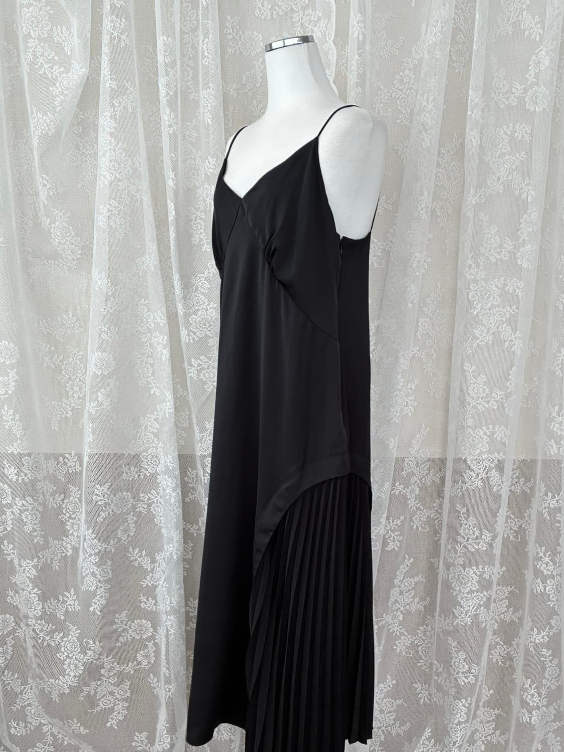 M) DKNY 플리츠 롱 원피스 뷔스티에 블랙 상품이미지2