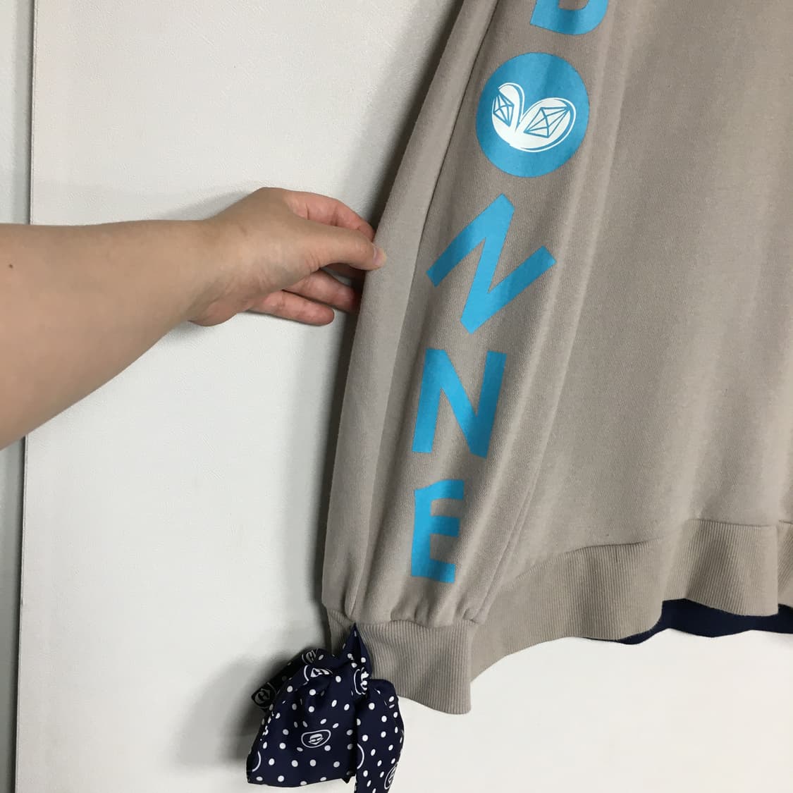 21 럭키슈에뜨 컬러블록 맨투맨 36 상품이미지2