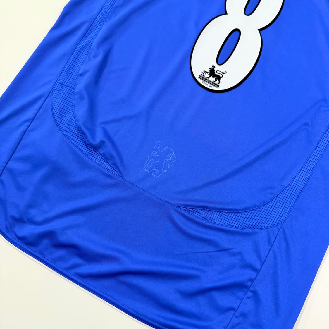 06-08 첼시 홈 램파드 유니폼 상품이미지3