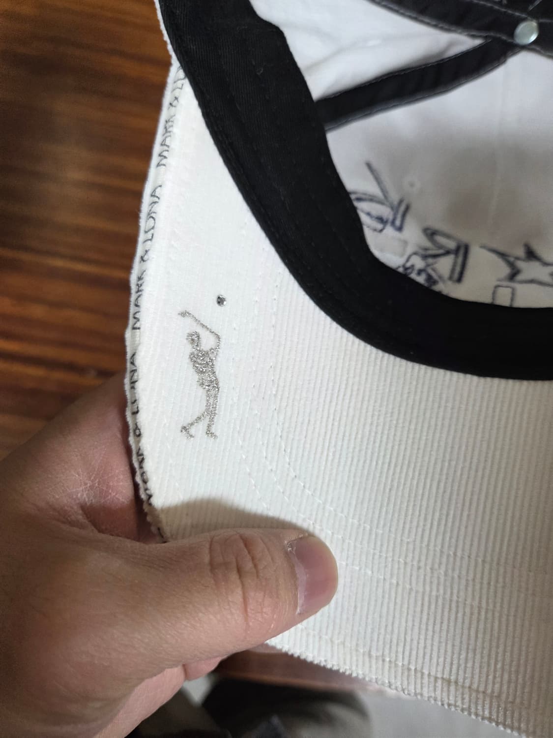 마크앤로나 코듀로이 모자 프리  상품이미지4