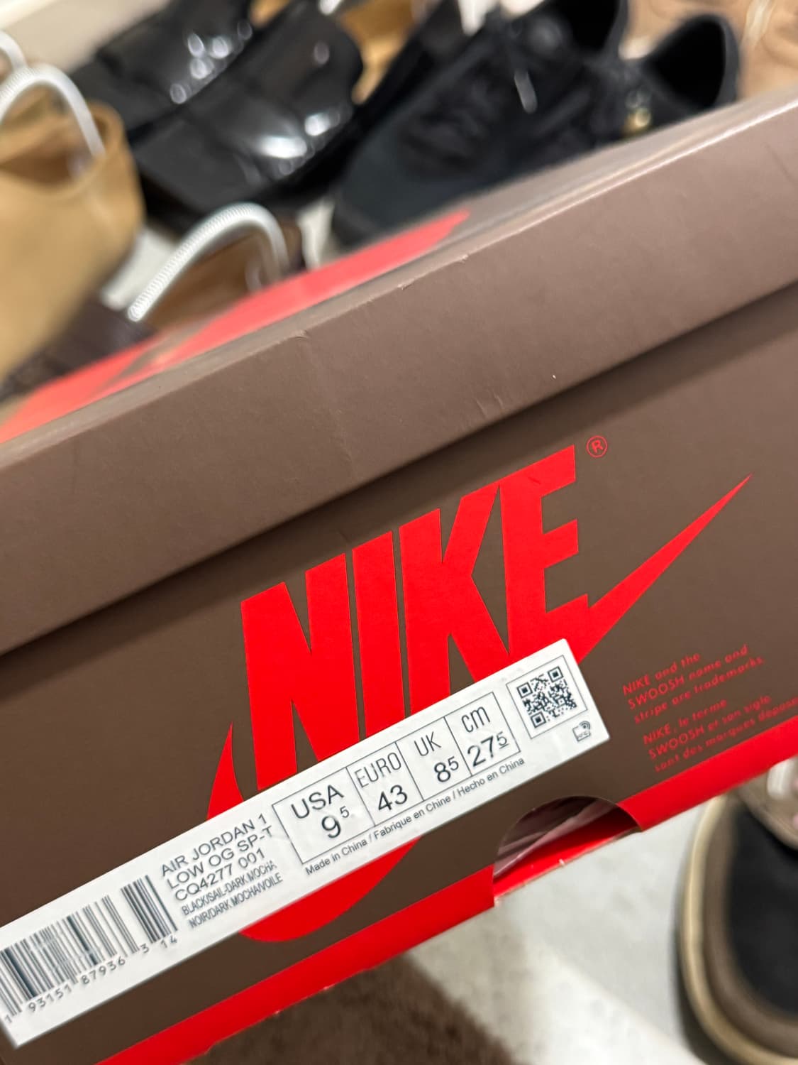 나이키 에어조던1 로우 트래비스 스캇 275 모카 상품이미지7