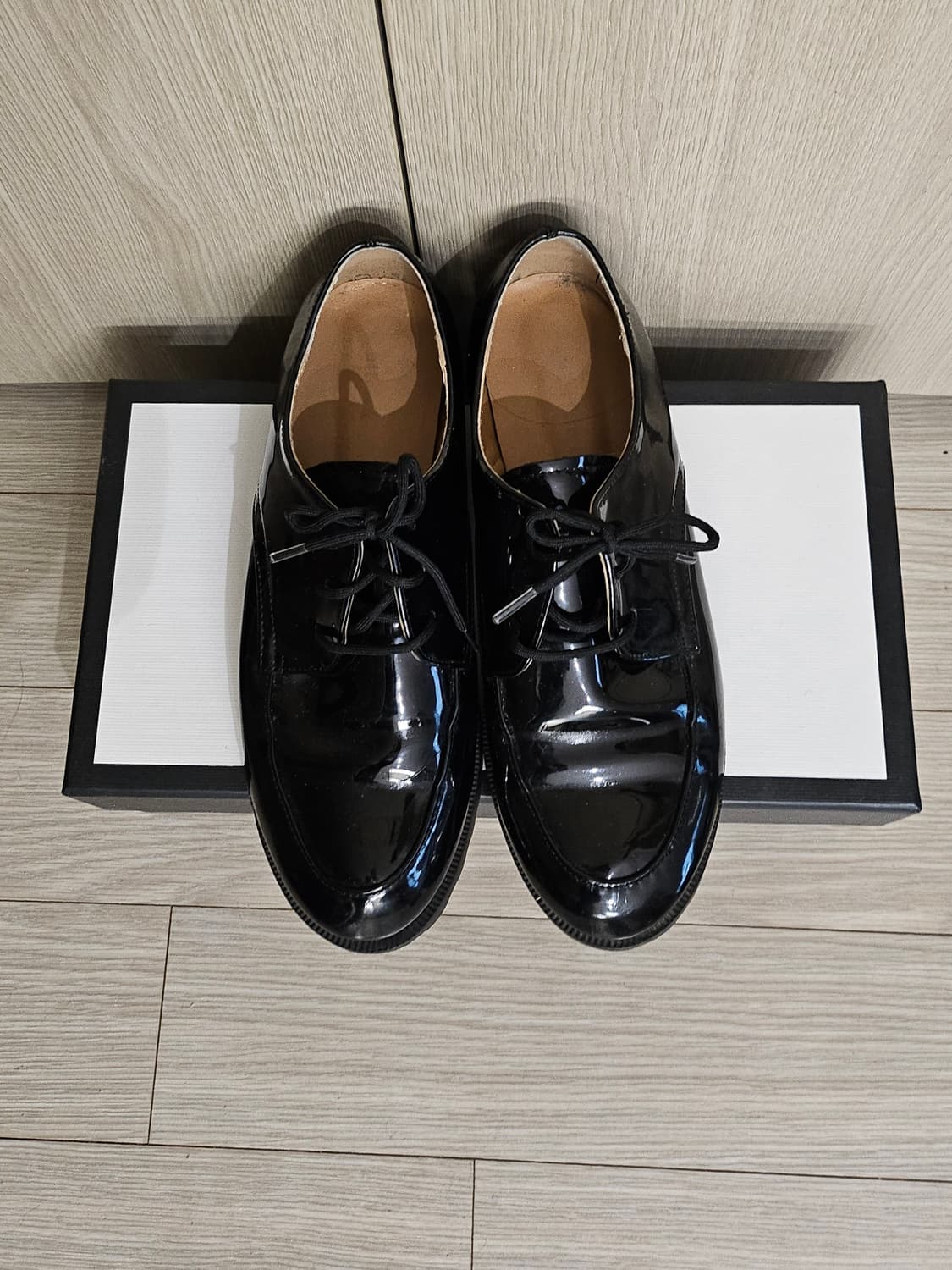 홍대 편집샵 에나멜 로퍼 240 3cm 굽 상품이미지2