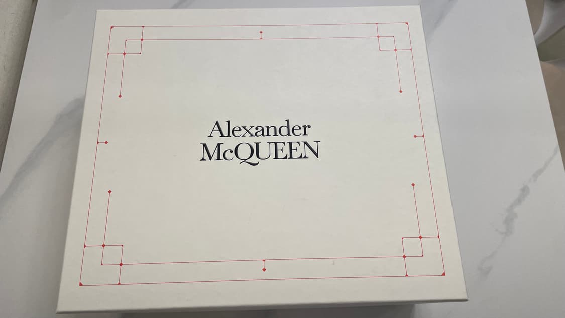 알렉산더 맥퀸 화이트 핑크솔 트레드슬릭 부츠 상품이미지4