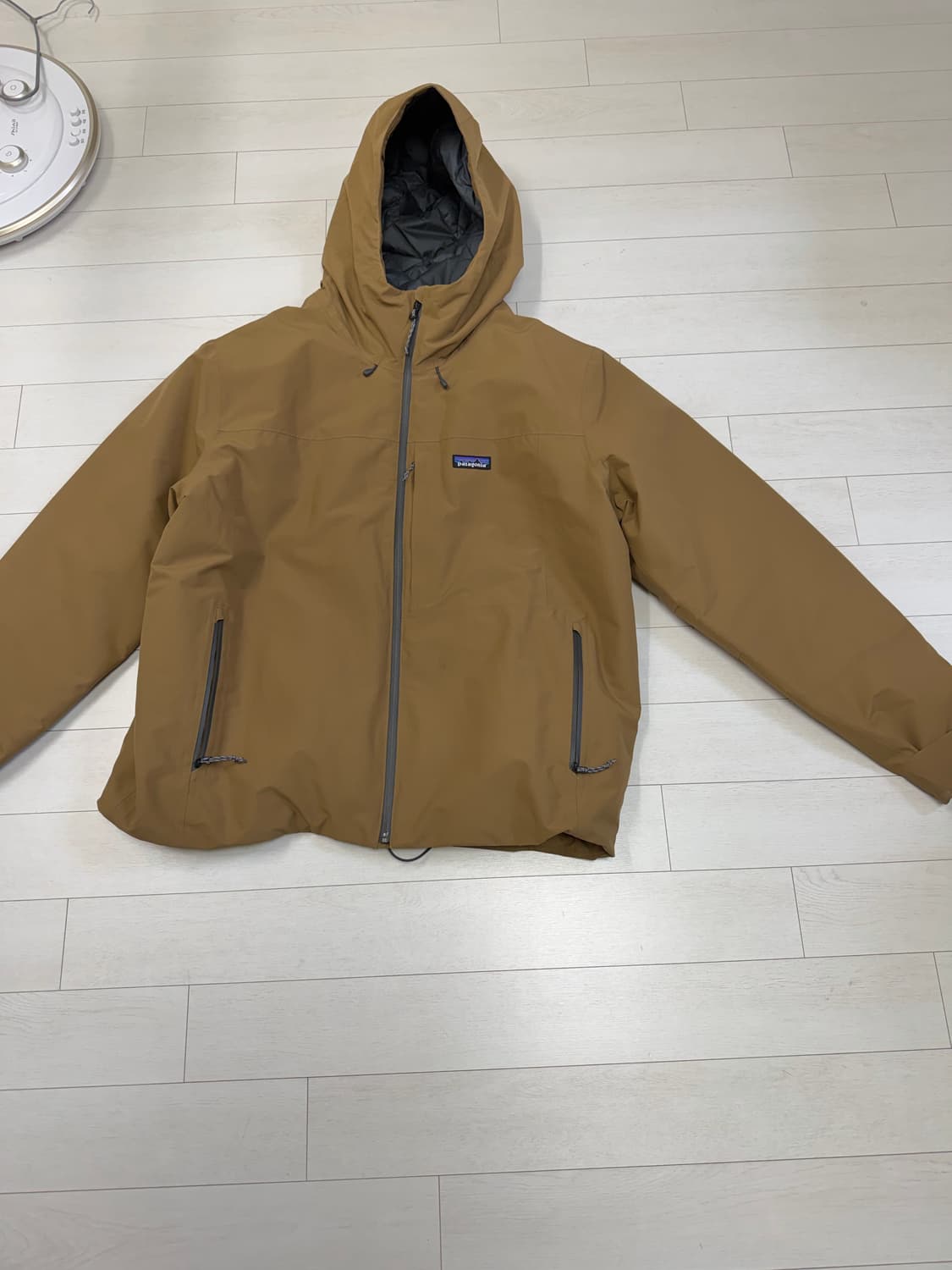 파타고니아 멘즈쉐도우 L 사이즈  상태 8.3/10  사진찍고 절대 안입 상품이미지1