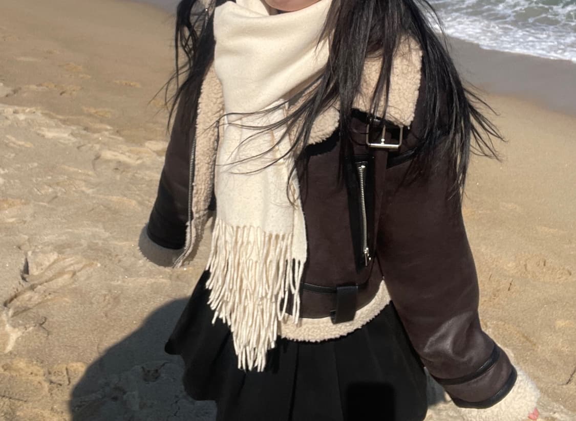 자라 숏무스탕 판매합니다 상품이미지2