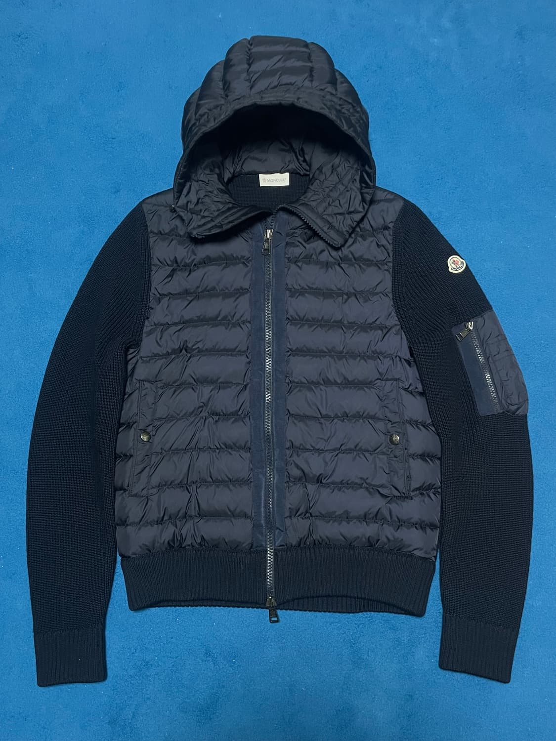 백화점판 새상품급 정품 몽클레어 니트패딩 울 후드 가디건 상품이미지1