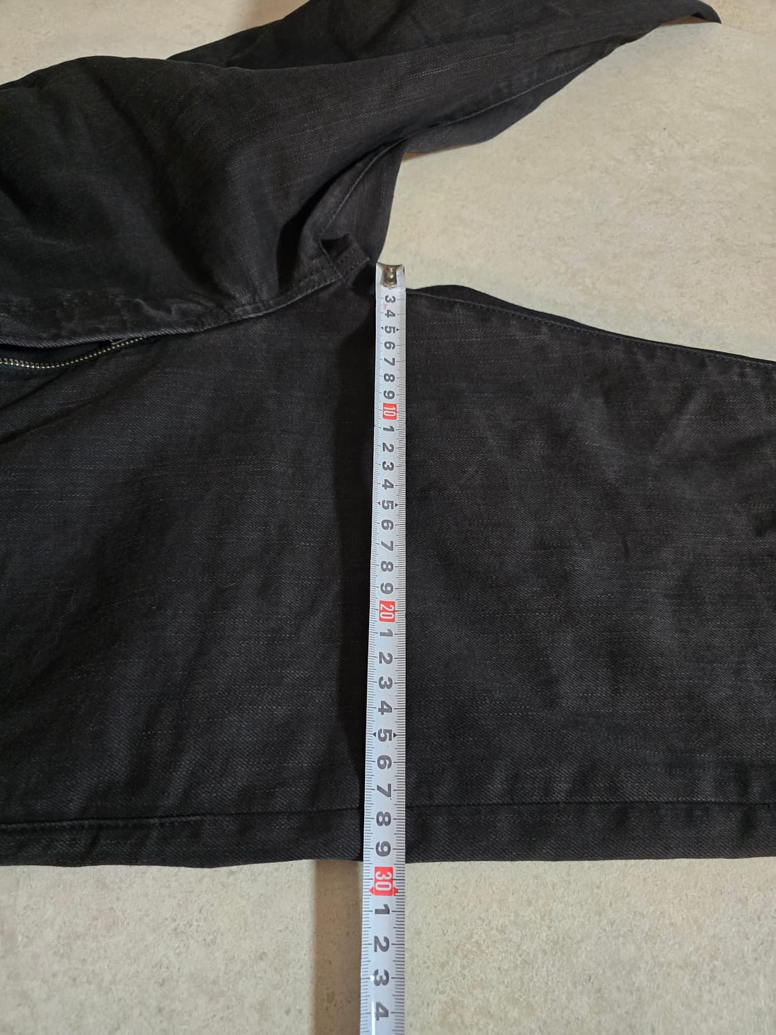 모드나인.mod9 블랙데님진 32사이즈입니다. 상품이미지8