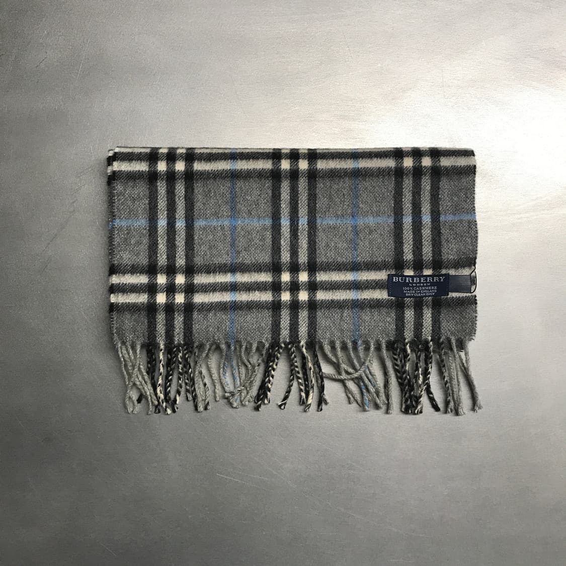 버버리 정품 캐시미어 머플러 그레이 상품이미지2
