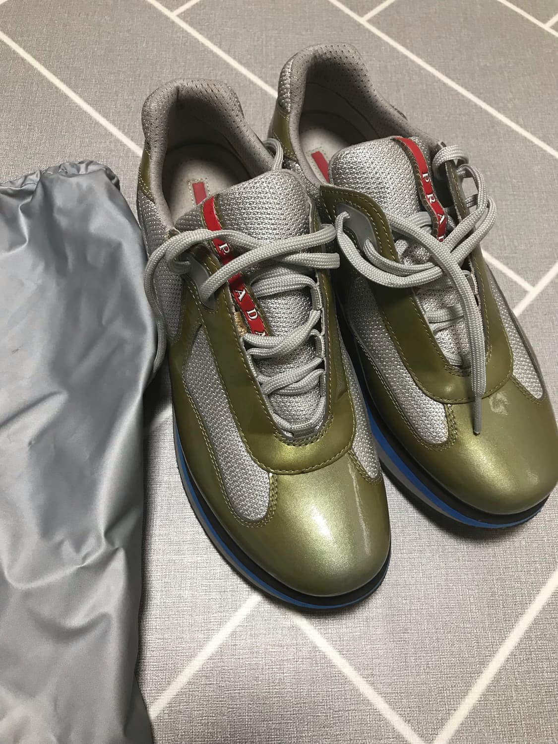 프라다 스니커즈  상품이미지4