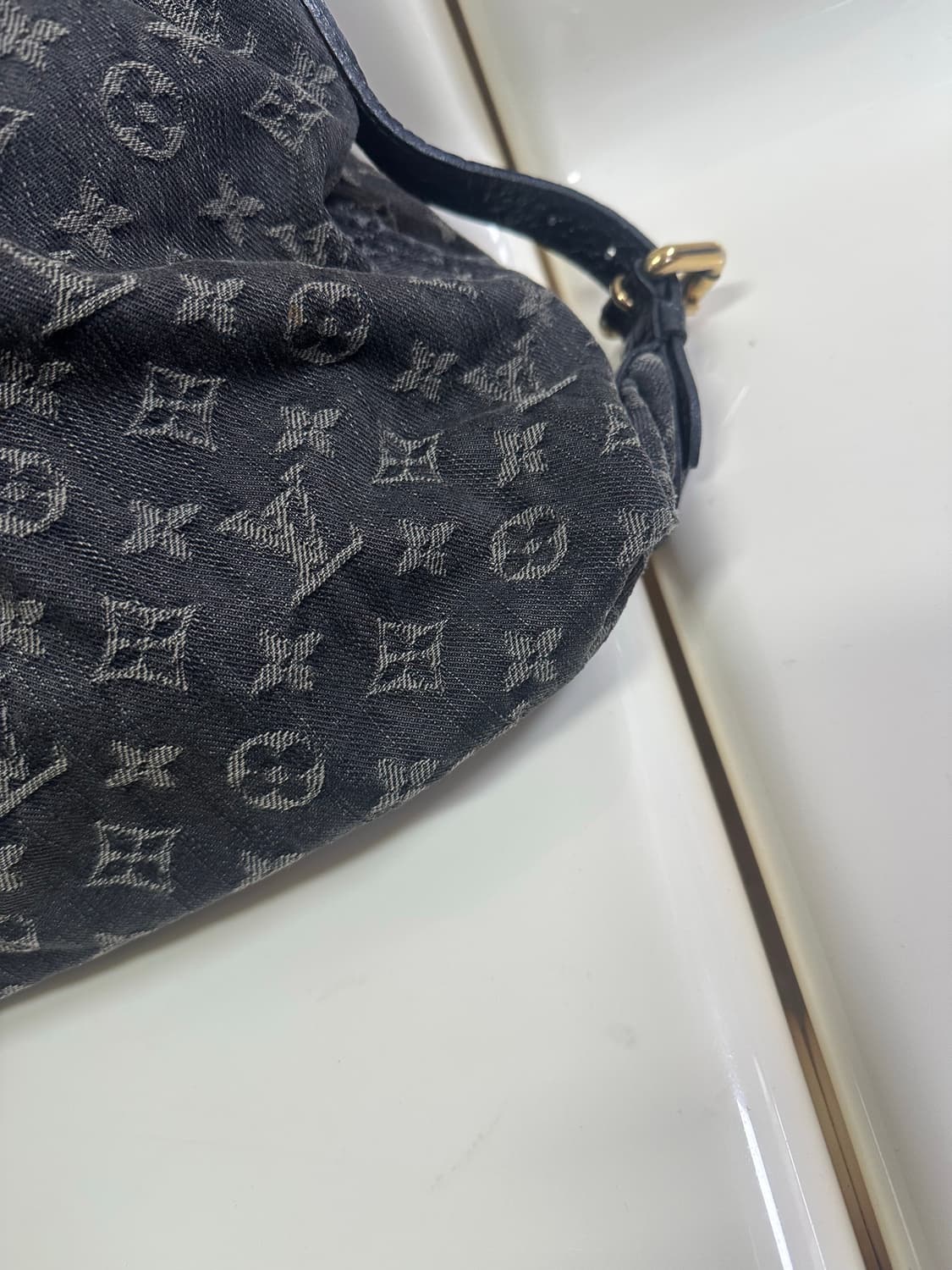 [A 정품] 루이비통 데님 네오 캐비mm 상품이미지4