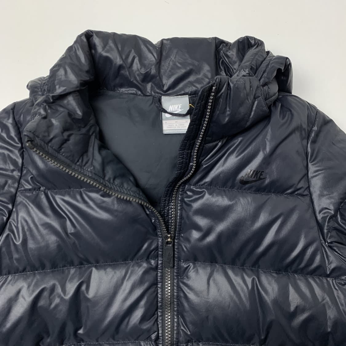 [M/정품] 나이키 여성 유광 구스다운 패딩 점퍼 상품이미지2