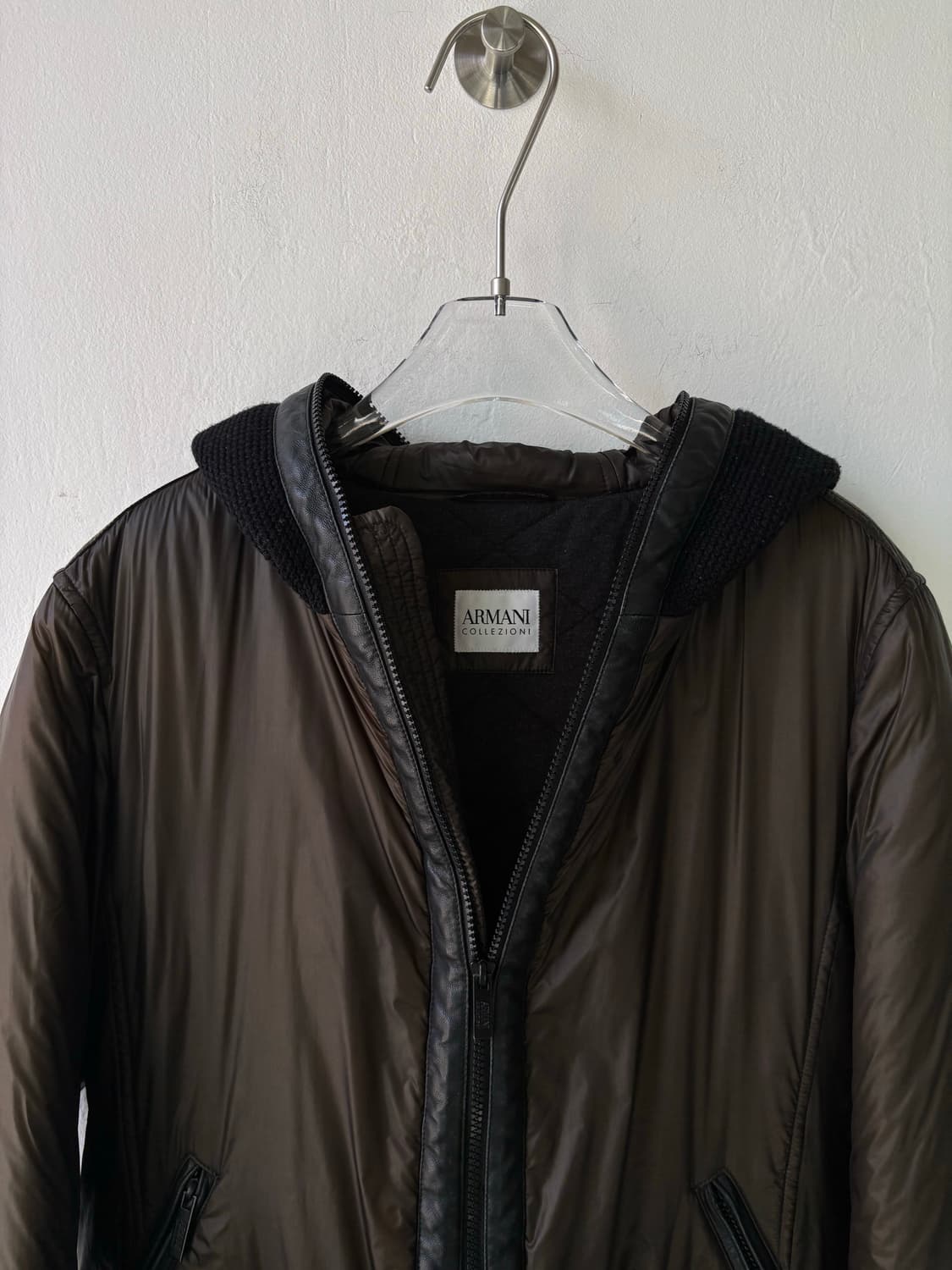 아르마니 레더 트림 푸퍼 자켓 상품이미지5