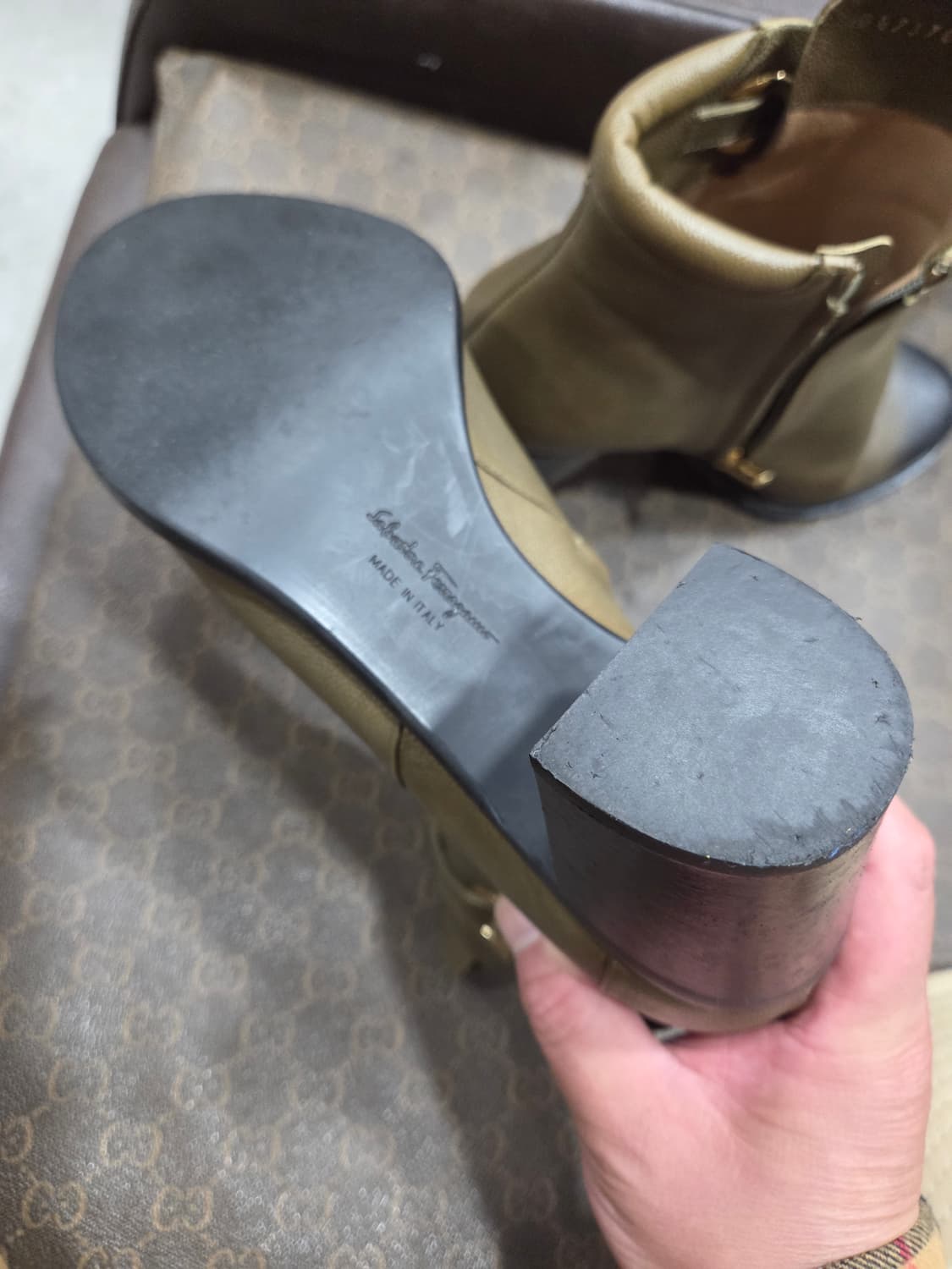 페라가모 상품이미지5