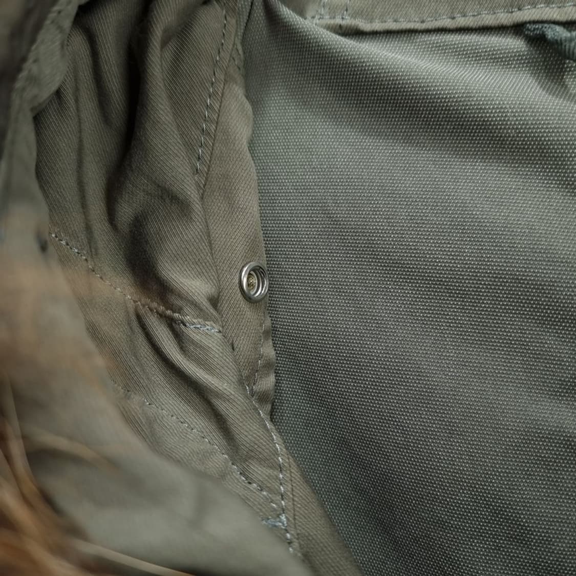 [네멘] 후드 퍼 벨티드 피쉐티일 파카 야상 카키 P01562 상품이미지10