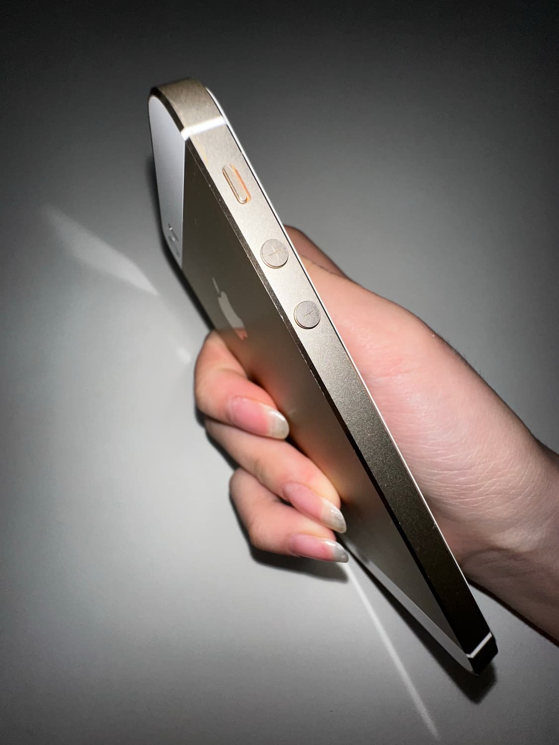 외관 s급 아이폰 5s 골드 16GB 상품이미지3