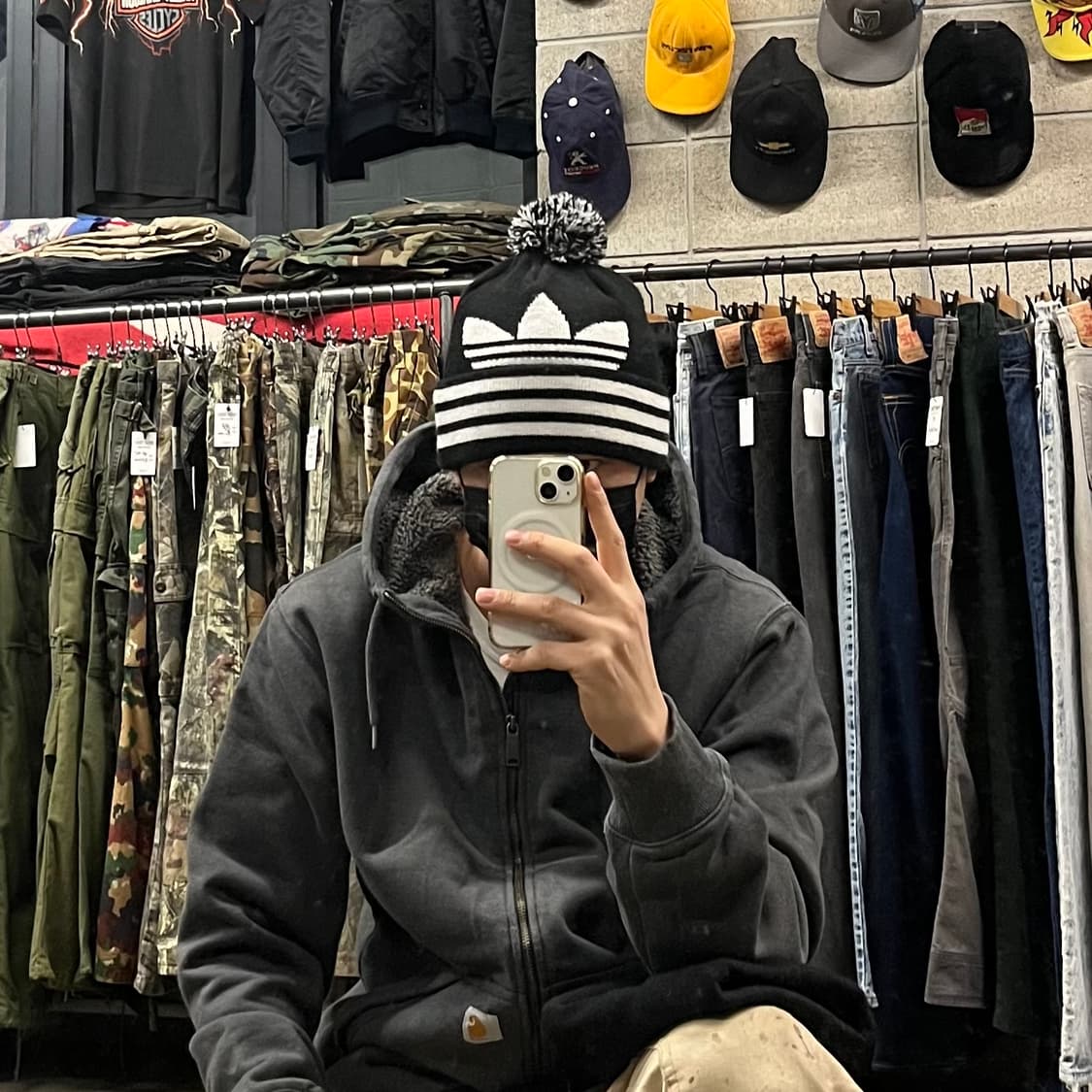 아디다스 빅 로고 방울 비니 상품이미지5