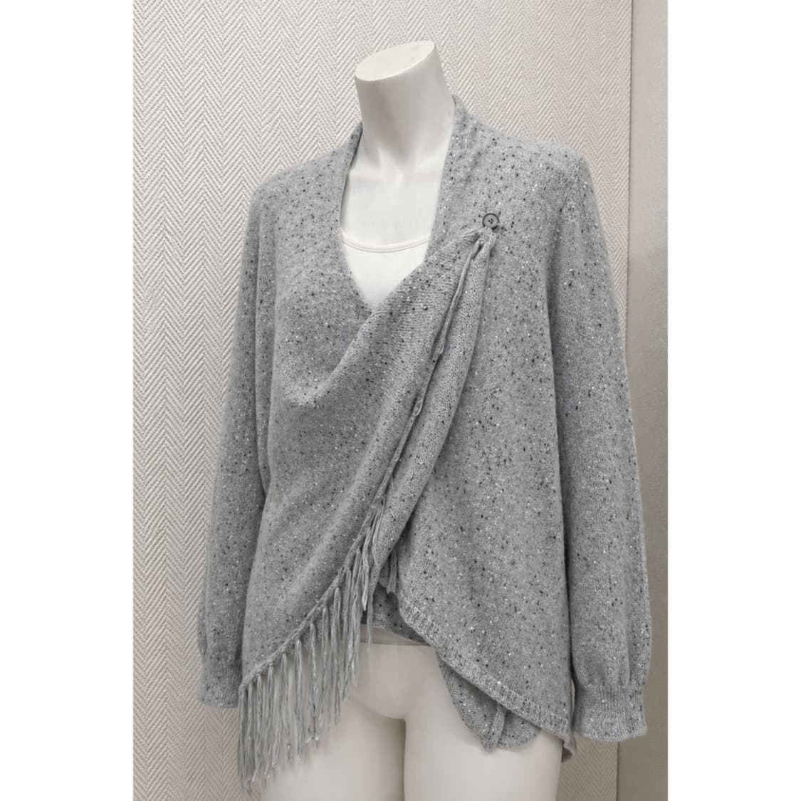 그레이 버튼 망토 티셔츠 상품이미지2