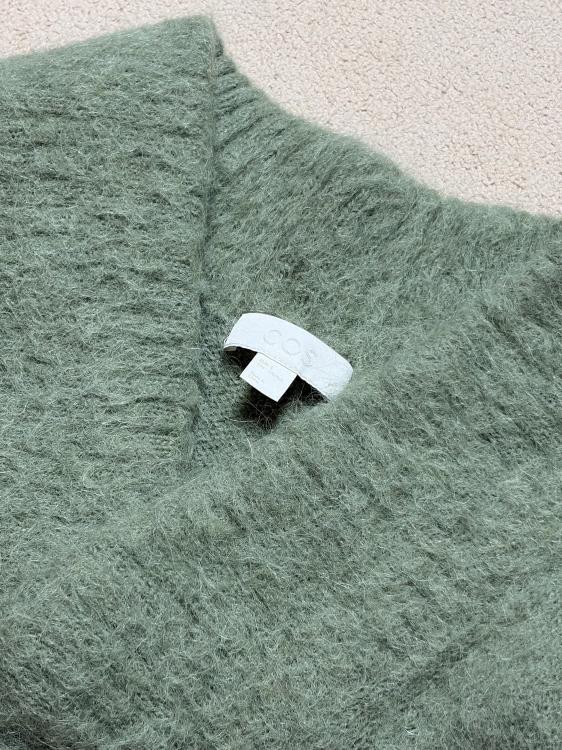 COS 모헤어 니트 S 그린 (착용샷 있음) 상품이미지1