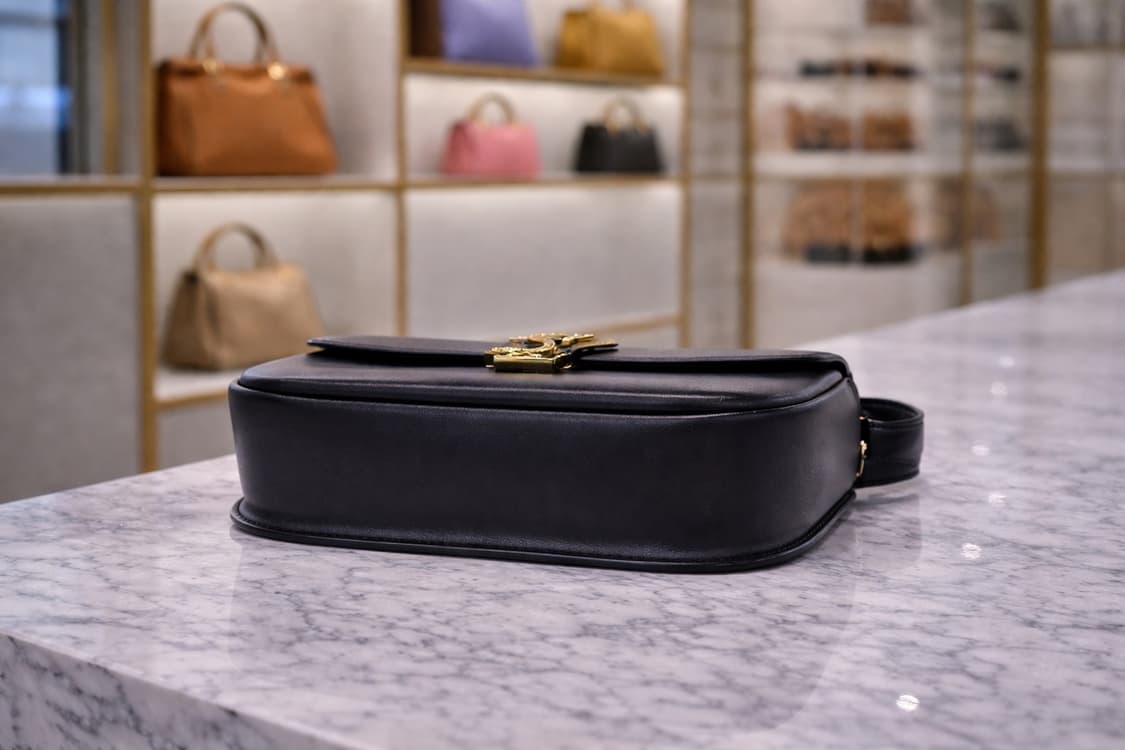 [S급] 생로랑 카이아 사첼 숄더백 미디움 판매합니다!!! 상품이미지3