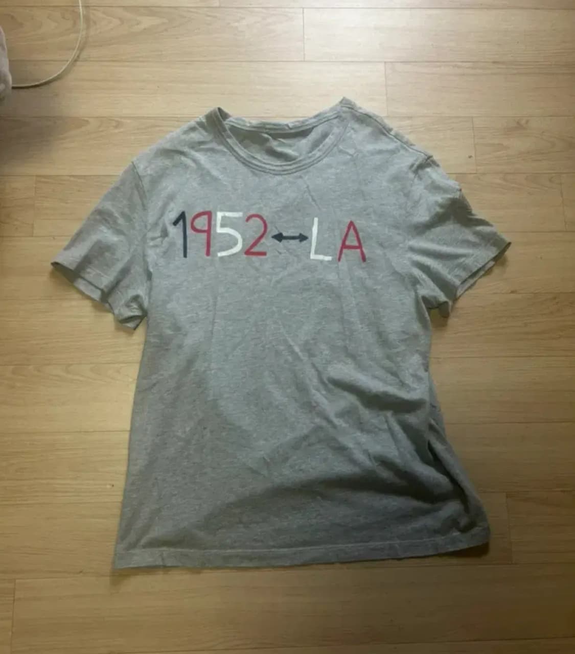 한정판 몽클레어 1952 LA 티셔츠 반팔 상품이미지1