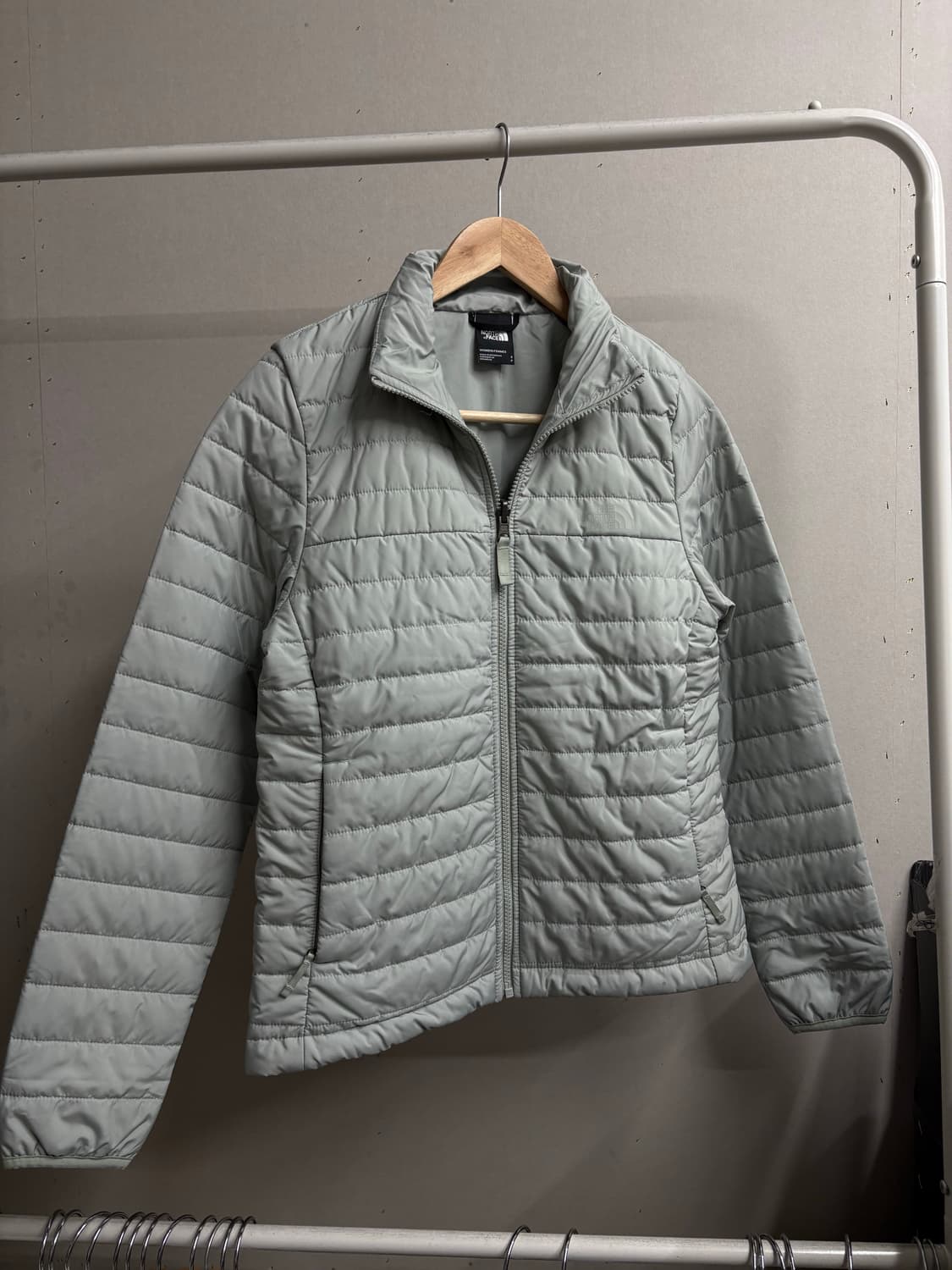 노스페이스 경량 패딩 상품이미지2