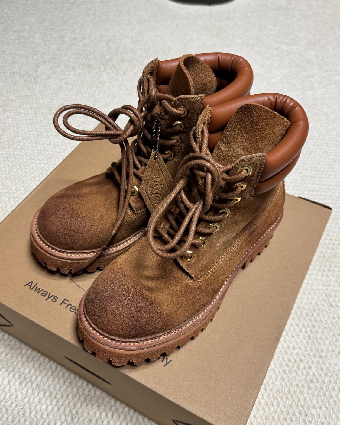 야세 1990 코만도솔 스웨이드 부츠 베이지 240 상품이미지1