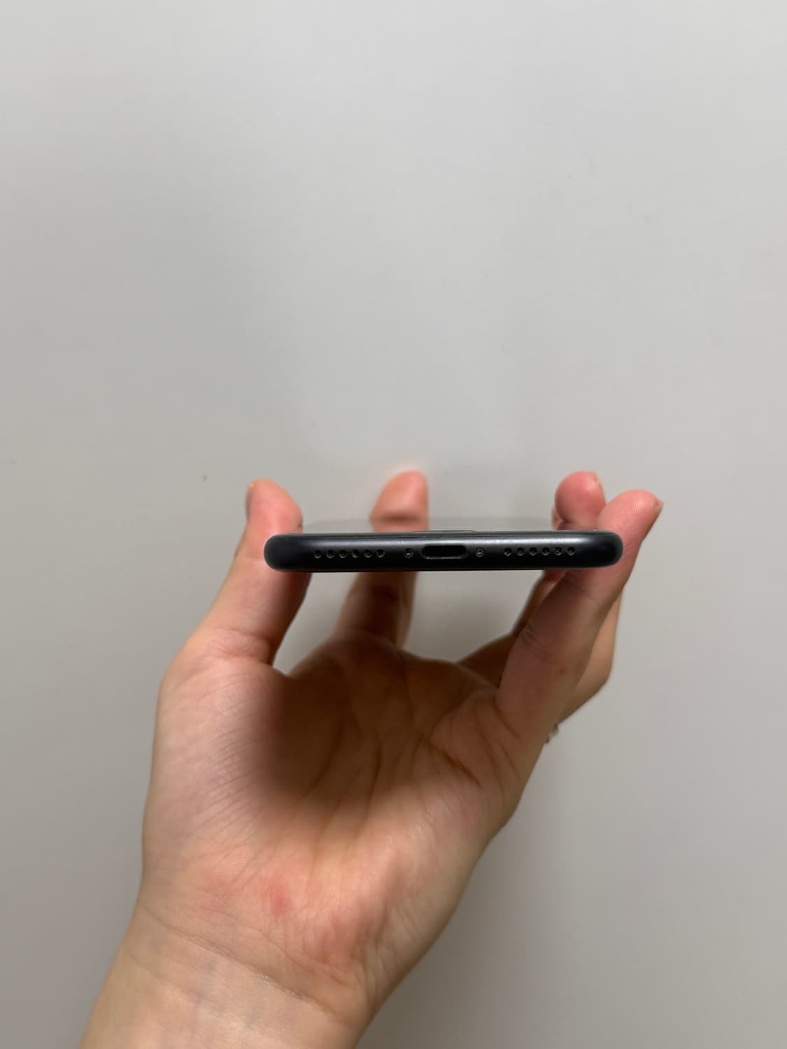 아이폰 7 매트블랙 128gb 상품이미지4