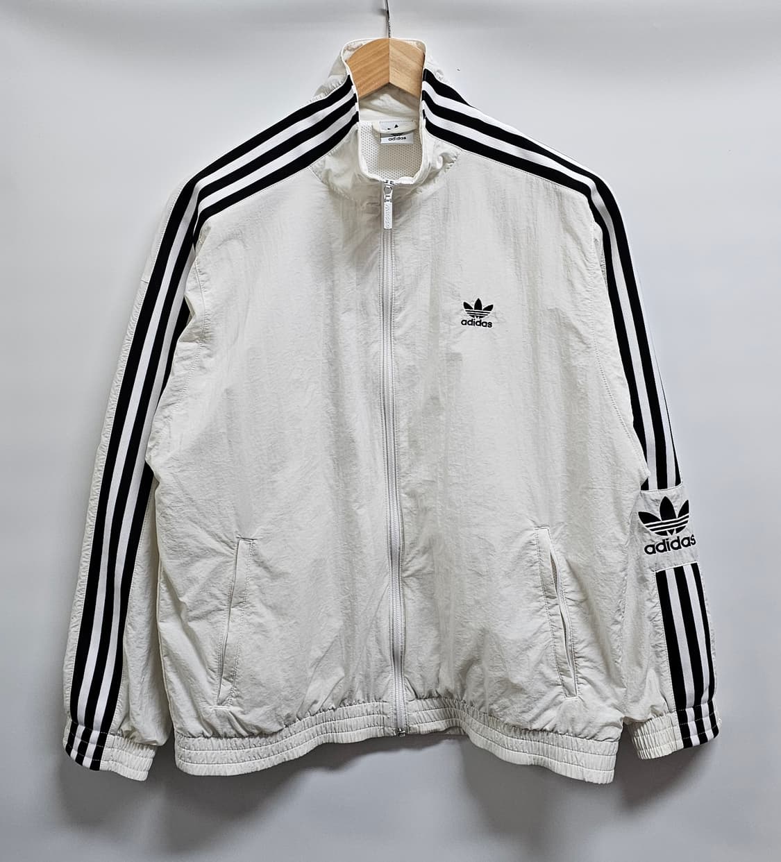 아디다스 여성 락업 바람막이 자켓 M 상품이미지1