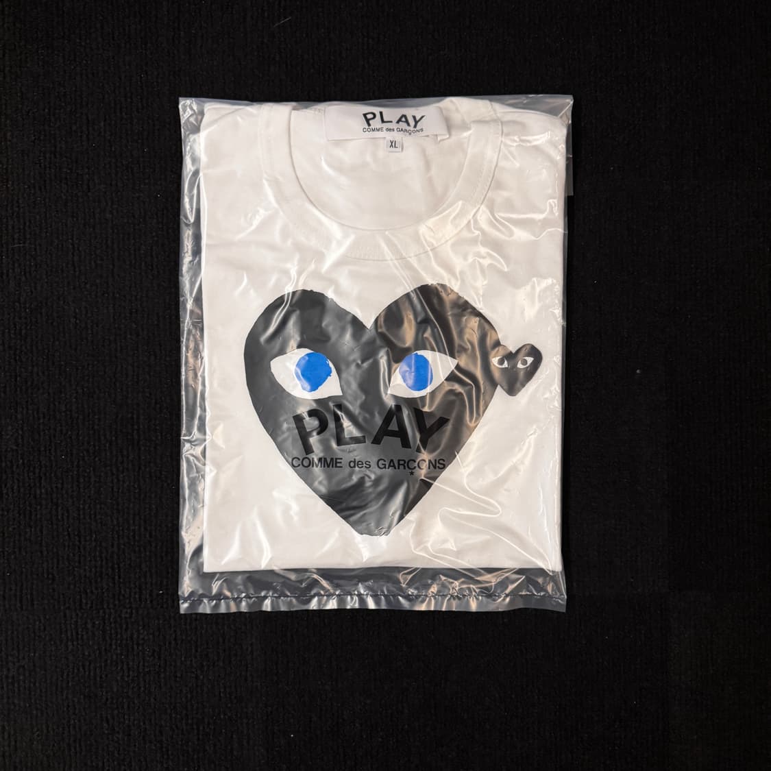 [XL] 꼼데가르송 하트 블루 아이 반팔티 상품이미지2