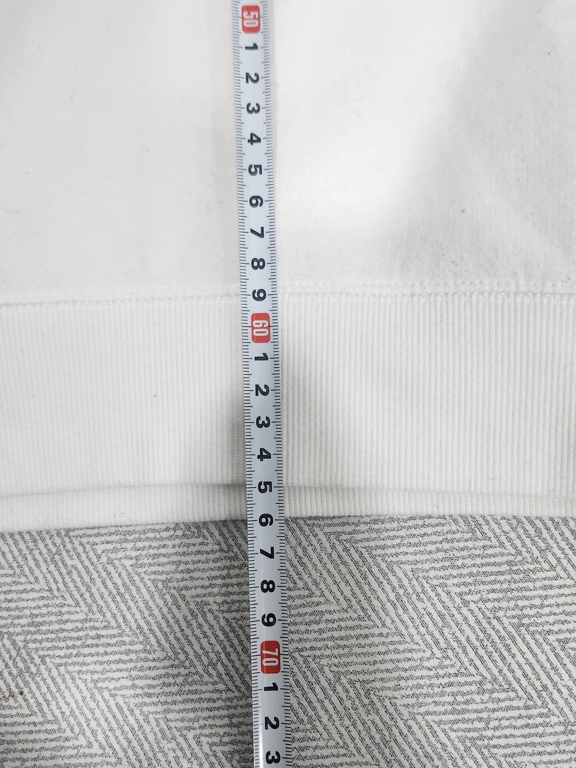 캘빈클라인 CK 로고 안감기모 맨투맨 남성 95~100사이즈 화이트 상품이미지9